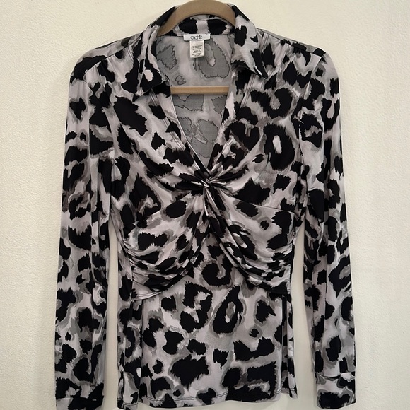 Cache black/gray animal print collared long sleeve crossover v-neck Top Sz S - Picture 1 of 9
